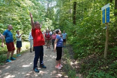 Conny und Valentin, zwei passionierte Läufer mit langjähriger Erfahrung und einer tiefen Begeisterung für den Laufsport stehen hinter diesem ehrenamtlichen Projekt laufsportal.ch